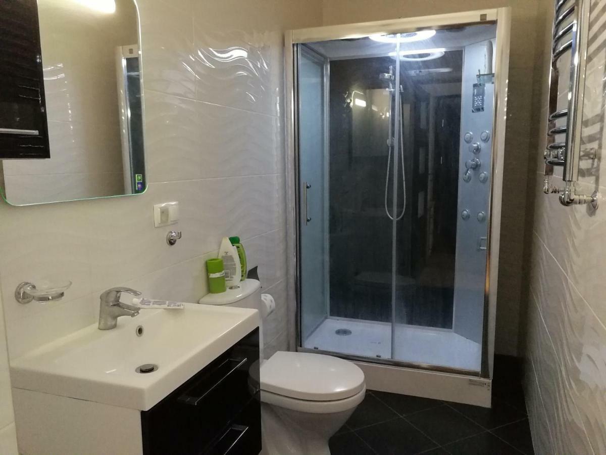 Np Sunshine Hostel Rybie Екстериор снимка