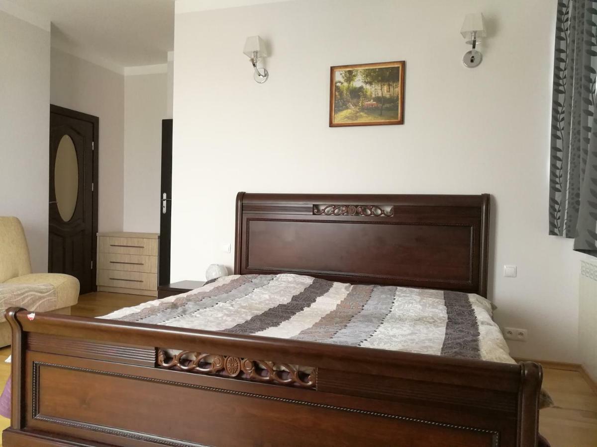 Np Sunshine Hostel Rybie Екстериор снимка