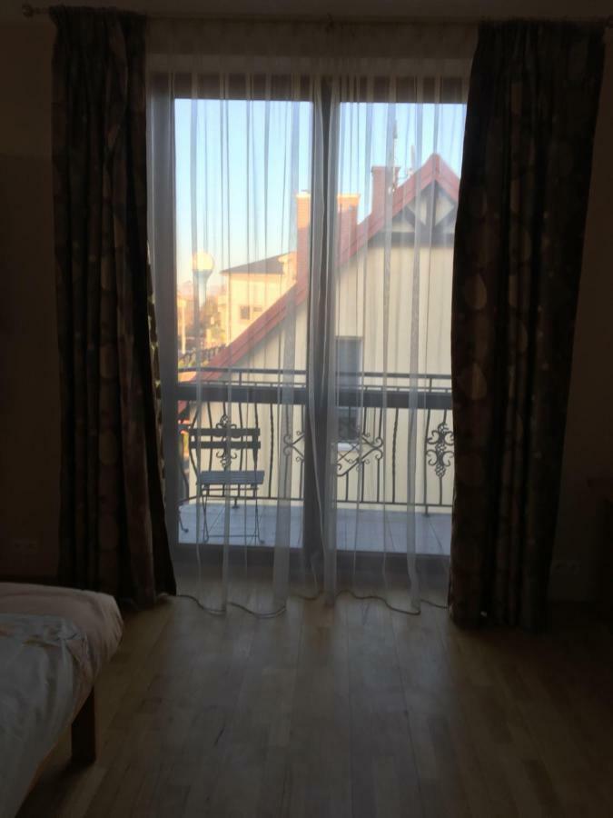 Np Sunshine Hostel Rybie Екстериор снимка